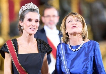 Una reina Letizia grandiosa en la visita del presidente alemán: el misterio de los abrigos desaparecidos y la intrusa que se metió en el bolsillo