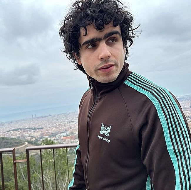 Diego Ibáñez, líder de Carolina Duante, es un entusiasta del fútbol.