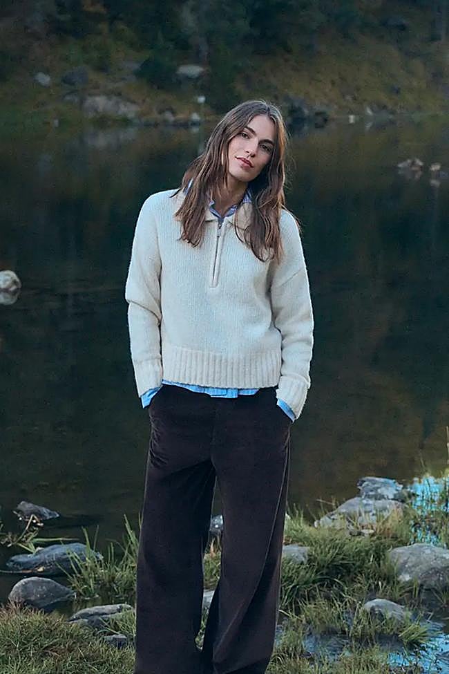 Jersey en blanco con cremallera de eseOese.