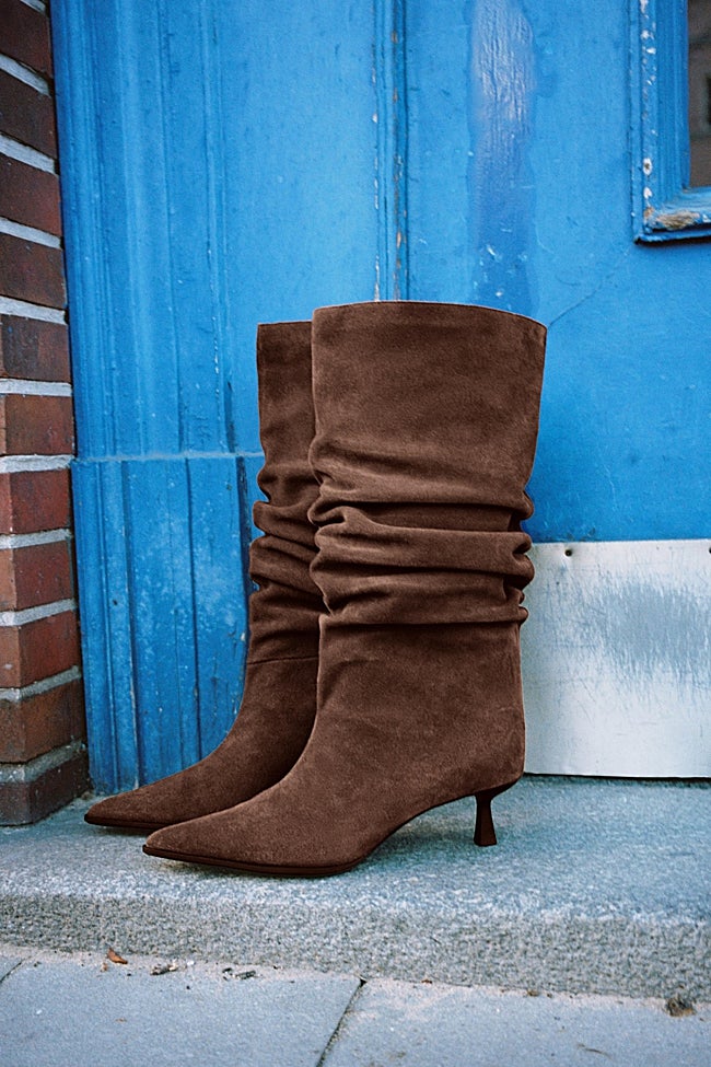 Botas altas de Stradivarius (69,99 euros)