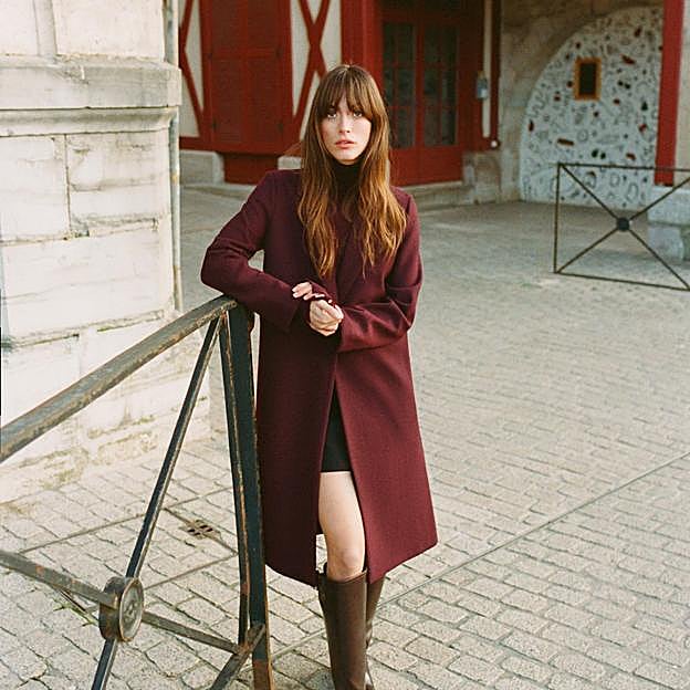 Hemos encontrado el abrigo perfecto, que puedes llevar en 6 colores y ya está a punto de agotarse