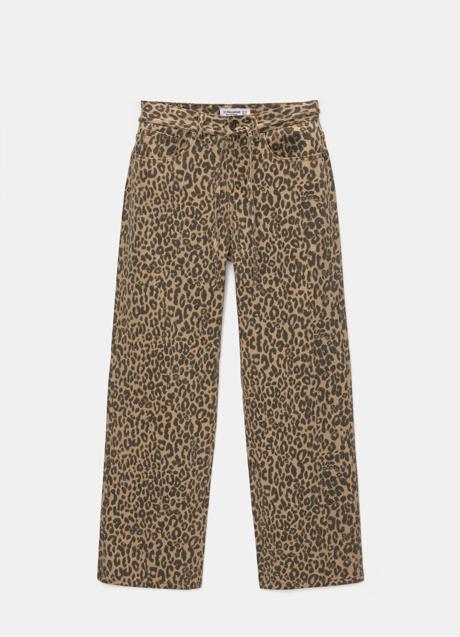 Imagen - Pantalón con estampado de leopardo de Pull & Bear (36,99 euros)