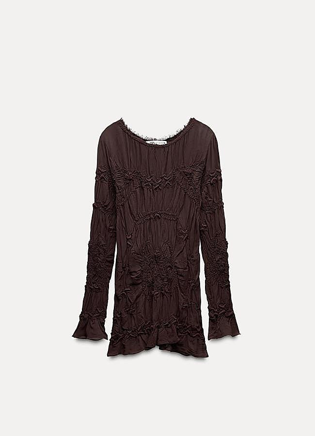 Imagen - Blusa en marrón con fruncido de Zara.