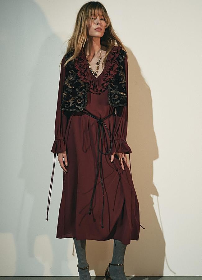 Imagen - Vestido boho con volantes burdeos