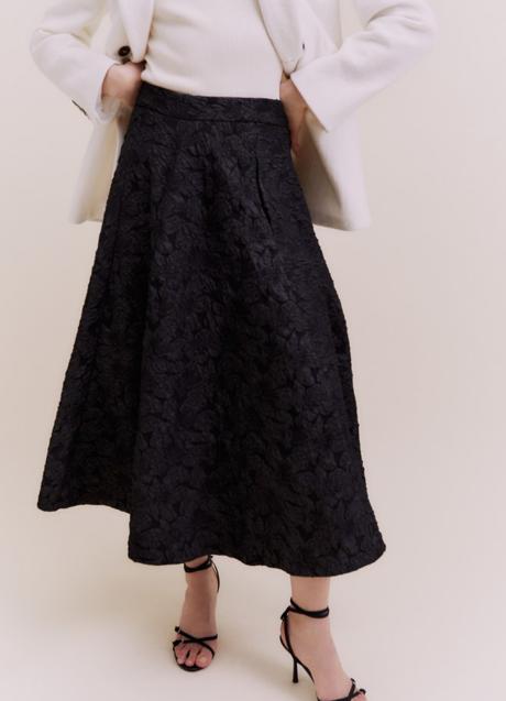 Imagen - Falda negra de Sfera (59,99 euros)