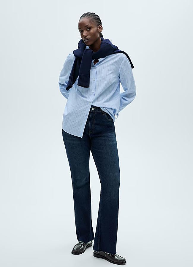 Imagen - Vaqueros flare de Mango (29,99 euros).