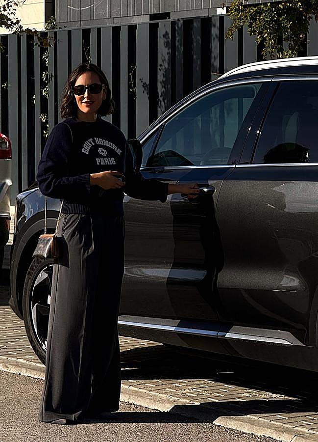 Imagen - Así ha combinado Tamara Falcó el jersey. / @tamara_falco