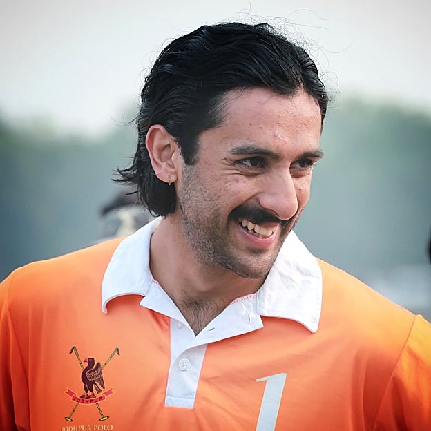 Sawai Padmanabh Singh en un partido de polo. 