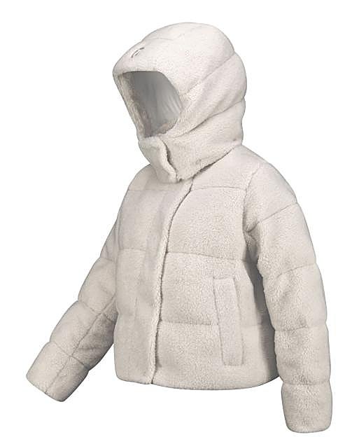 Cazadora corta con borreguito y tejido técnico, de Lululemon.