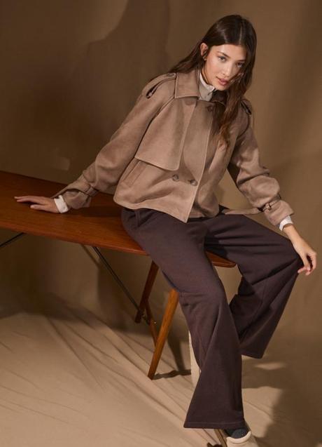 Imagen - Chaqueta efecto ante de Stradivarius (45,99 euros)