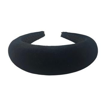 Imagen secundaria 1 - Vestido de cuadros y diadema, el look de invitada que es pura inspiración