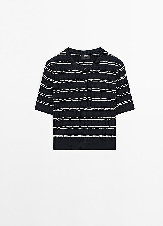 Imagen - Jersey tipo polo de rayas de Massimo Dutti.