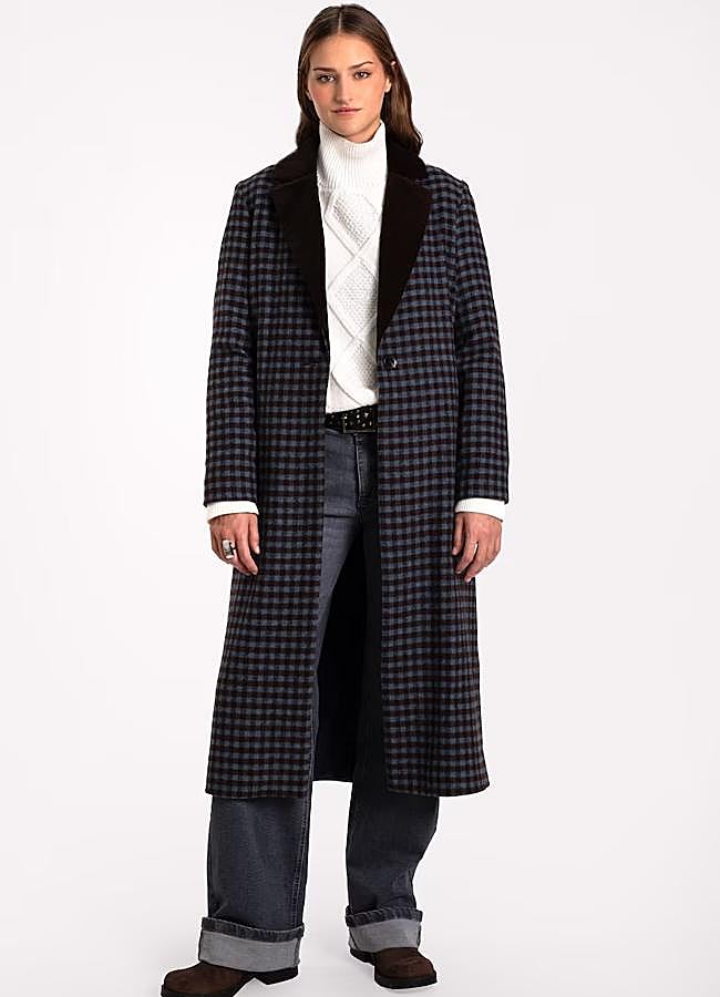 Imagen - Abrigo de cuadros con pelo de The Are, 129,90 euros.