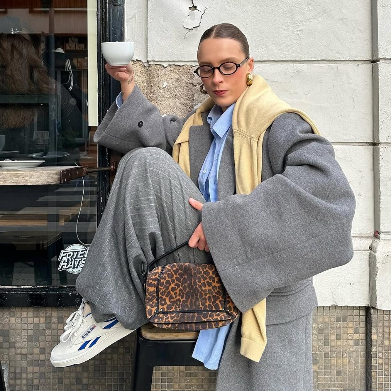 Zapatillas de correr que son aptas para lucir con vaqueros