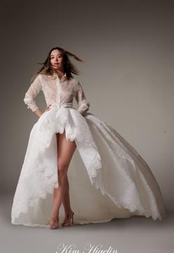 Imagen secundaria 2 - Desfiles SS25 Alta Costura, de Giorgio Armani Privé, Elie Saab y Alexis Mabille.