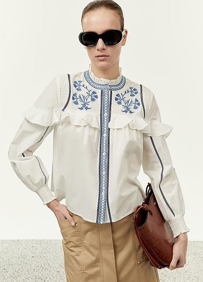 Imagen - Camisa romántica con volantes y bordados