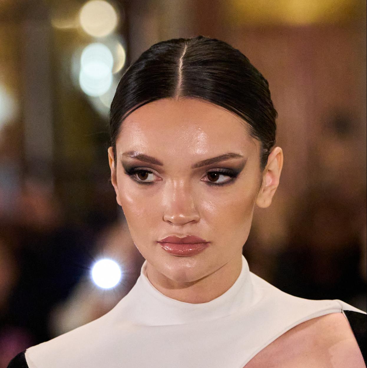 Las mejores formas de limpiar tus brochas y mantener la piel limpia