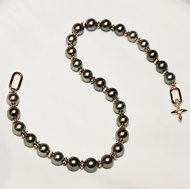 Imagen principal - Joyas de la colección de Pharrell Williams para Tiffany & Co.