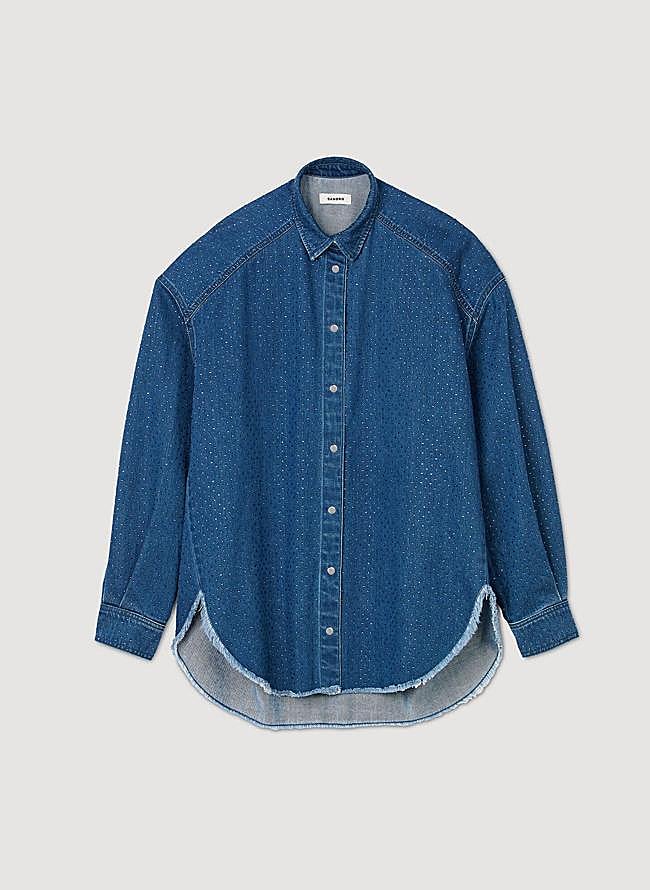 Imagen - Camisa vaquera con strass de Sandro.
