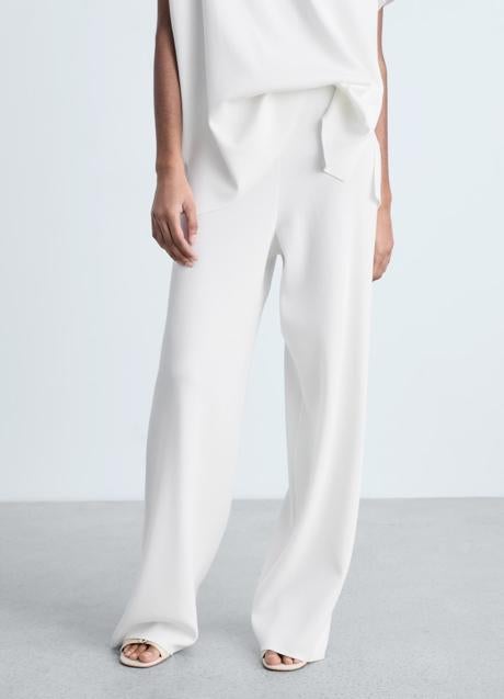 Imagen - Pantalones blancos de Mango (39,99 euros)