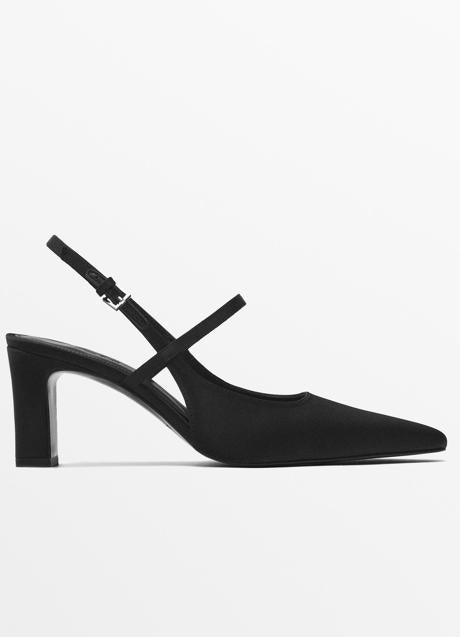 Imagen - Zapatos negros de Massimo Dutti (89,99 euros)