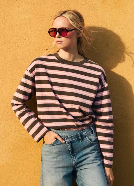 Imagen - Camiseta de rayas de Pull & Bear (17,99 euros)