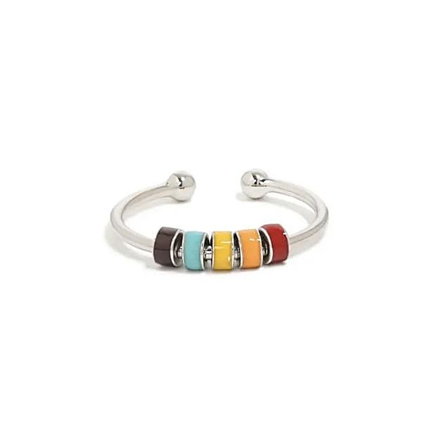 Anillo antiestrés multicolor de Koketa, 8,95 euros.