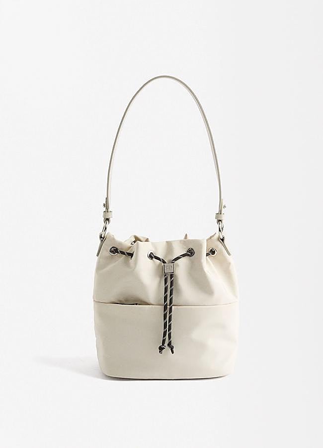 Imagen - Bolso blanco de Parfois (17,99 euros)