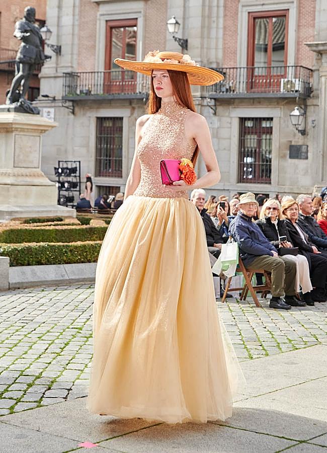 Imagen - Look de Maison Mesa en el desfile inaugural de Madrid es Moda. Foto: Pablo Paniagua.