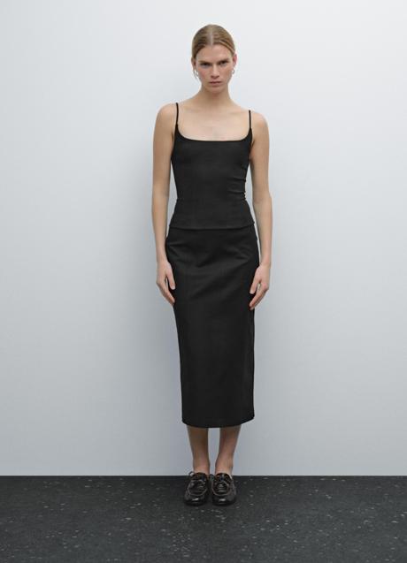 Imagen - Vestido negro de Massimo Dutti (39,99 euros)