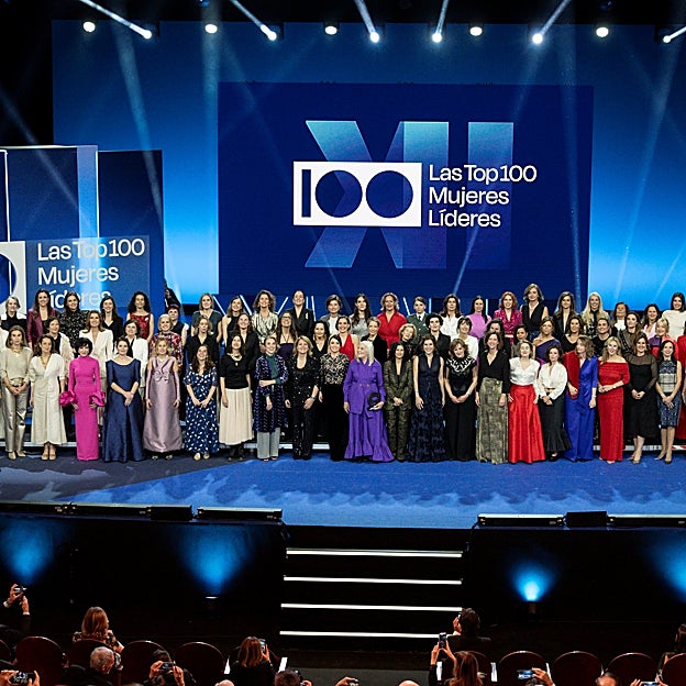 Foto de grupo anoche en la gala del Teatro Real. 