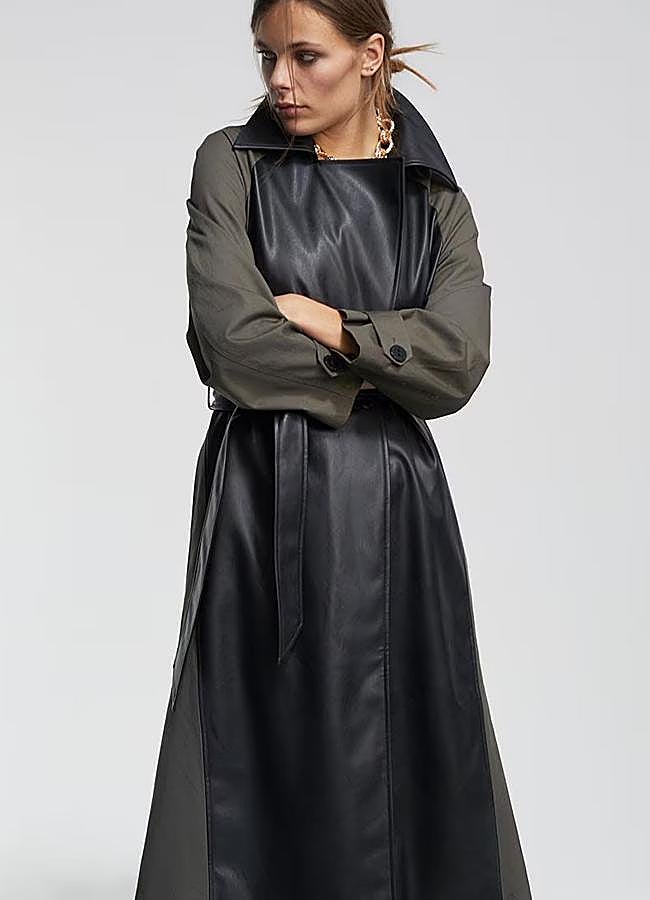 Imagen - Gabardina combinada de tejido y piel de Lola Casademunt, 99 euros.