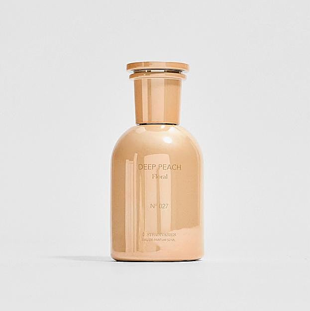 N.027 Deep Peach de Stradivarius. Precio: 12,99 euros