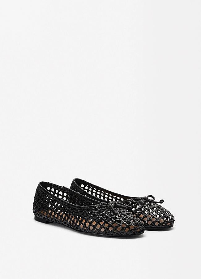 Imagen - Bailarina trenzada en color negro de Parfois. 