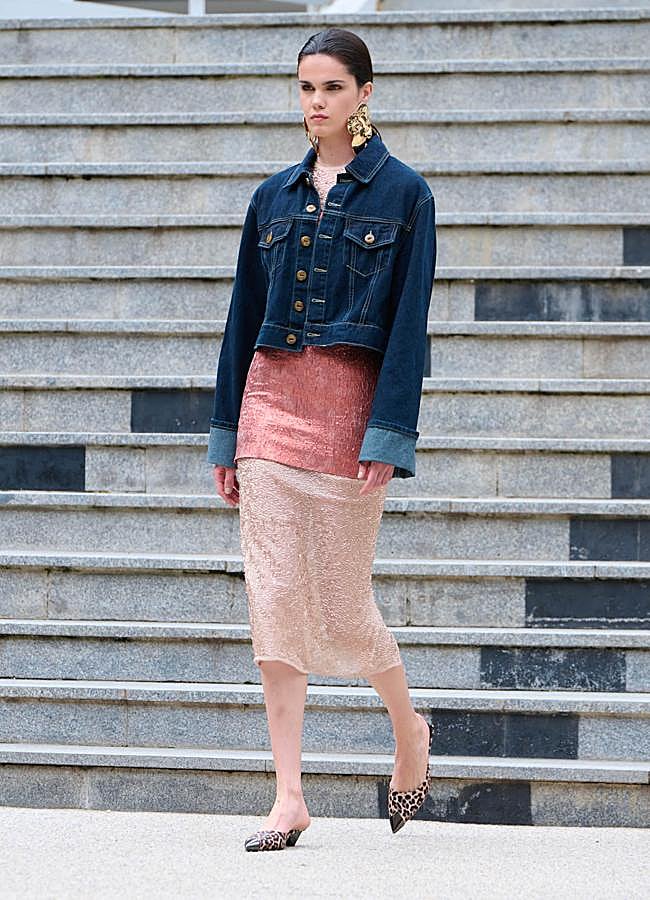 Imagen - El desfile DUYOS en el Museo del Traje. / Pablo Paniagua-ACME