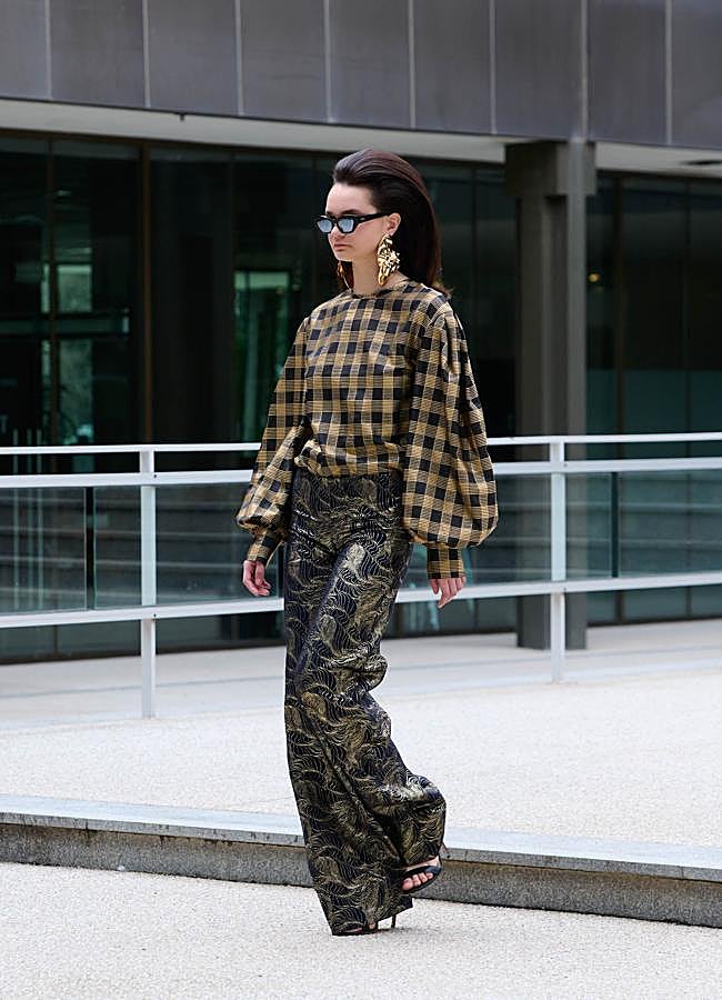 Imagen - El desfile DUYOS en el Museo del Traje. / Pablo Paniagua-ACME