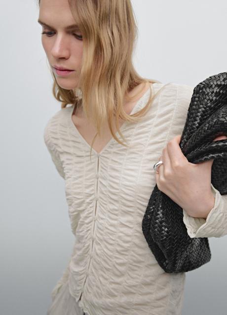 Imagen - Chaqueta blanca de Massimo Dutti (59,99 euros)