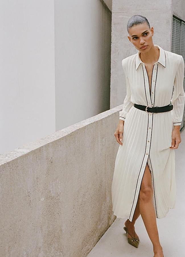 Imagen - Vestido camisero midi plisado