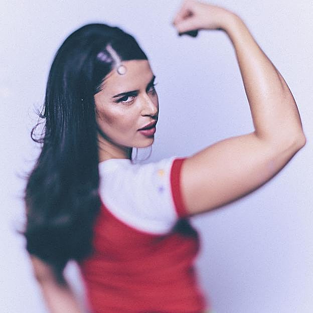 Nathy Peluso para Maybelline New York