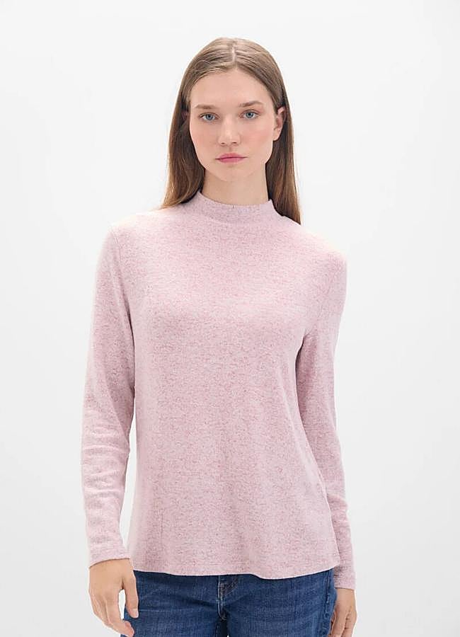 Imagen - Camiseta de Cortefiel, 9,99 euros.