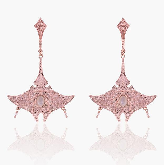 Pendientes de manta raya (300€)