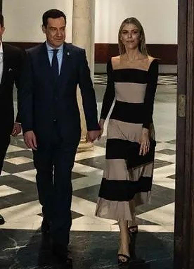 Imagen - Manuela Villena junto a su marido, Juanma Moreno/ @juanmamorenobonilla