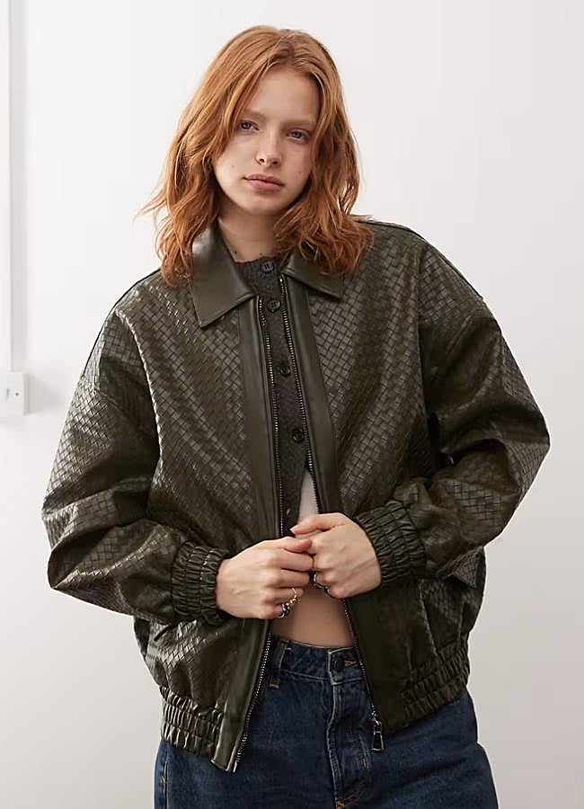 Imagen - Chaqueta tipo bomber verde de Asos, 123,99 euros.