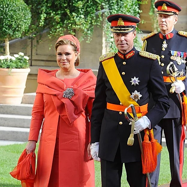 Los grandes duques de Luxemburgo y su marido, una pareja no ajena a las controversias. 