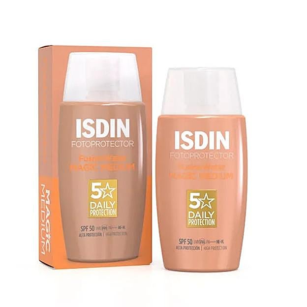 Fusion Water MAGIC Medium SPF 50 de ISDIN.