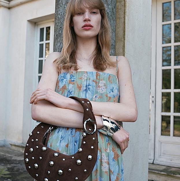 Este es el bolso más versátil de la primavera y lo llevarás sin parar, tengas la edad que tengas