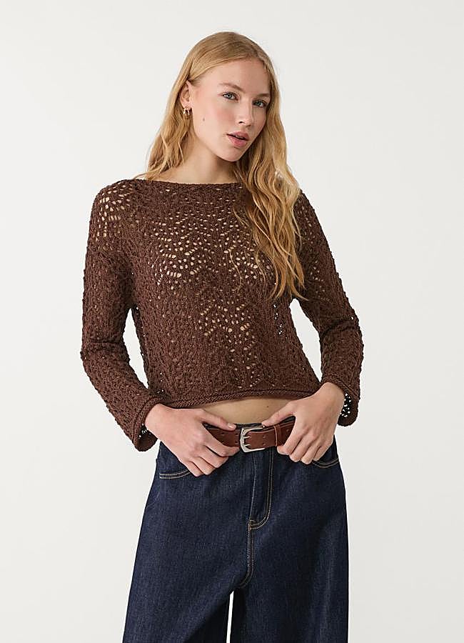 Imagen - Jersey finito en marrón chocolate de Stradivarius.