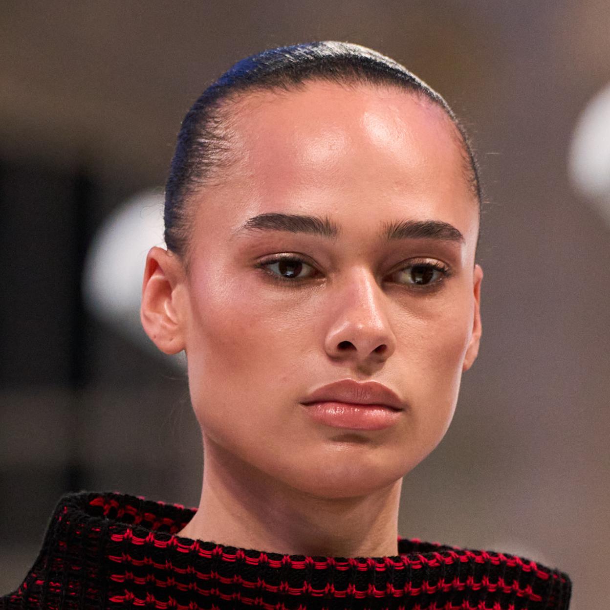 Esta es la base con glass skin que recomiendan las maquilladoras