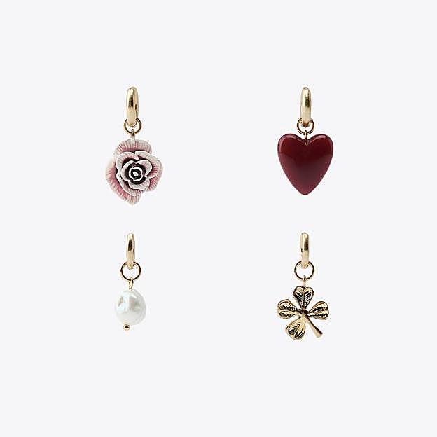 Pack pendientes charms (15,95€)