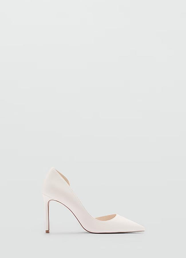 Imagen - Salón con tacón alto y diseño en punta de Mango.